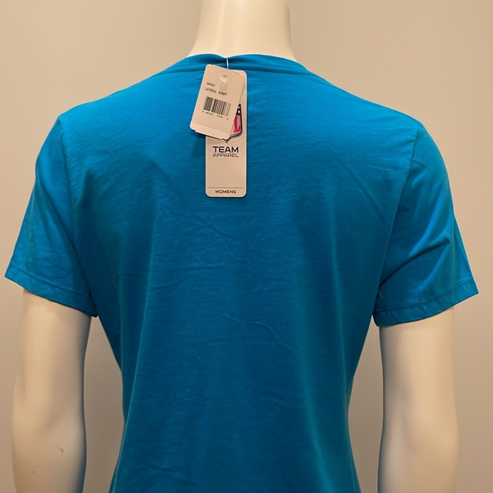 Carolina Panthers NFL Team Apparel Women’s V Neck T Shirt with Lateral Script L - Picture 6 of 10